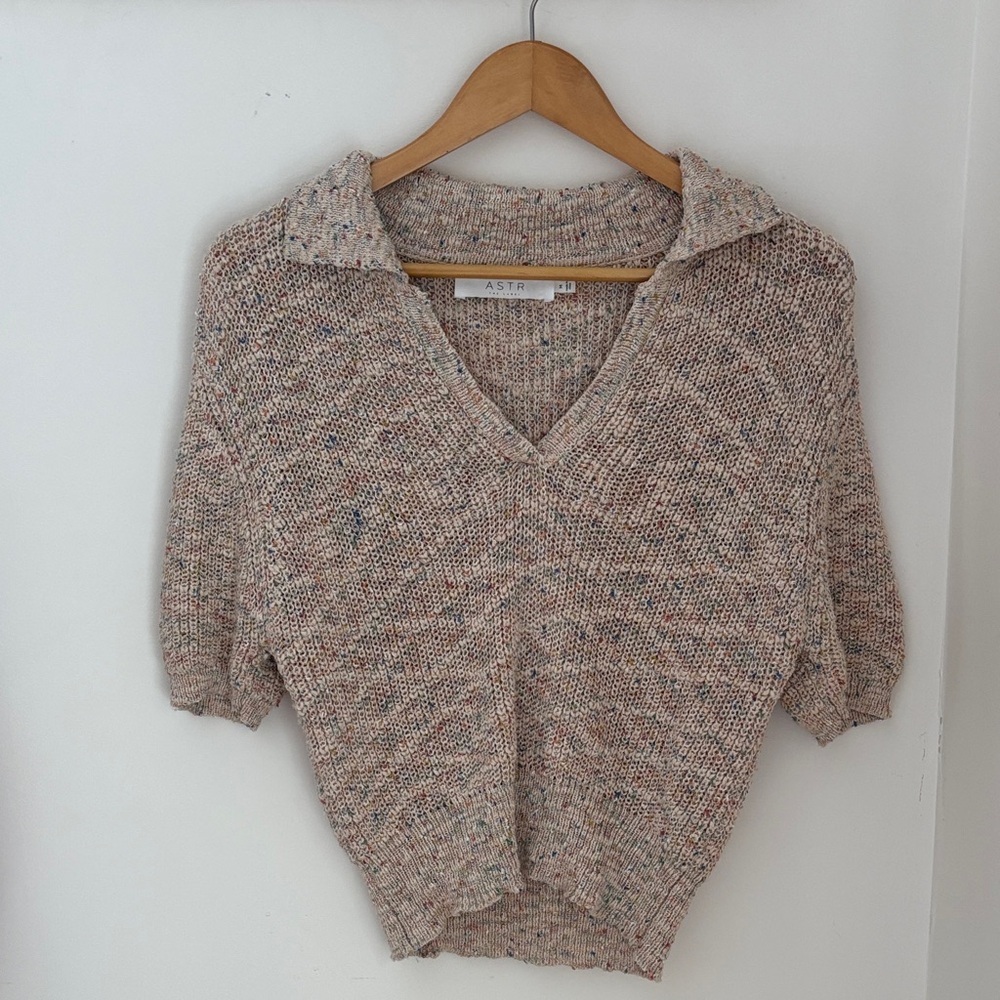 Anthropologie V-neck Speckled Knit Sweater in Cream and Multicolor Specks